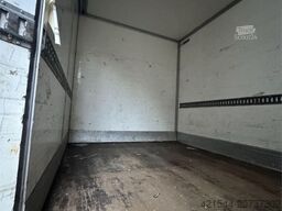 Iveco Stralis 360 4x2 box truck with full side opening.