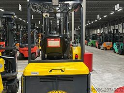 Combilift Aisle Master 20WHE/ Only 6256 hours
