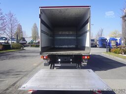 Mercedes-Benz Atego 818 / Box superstructure / DAUTEL