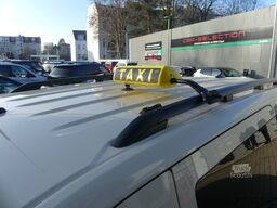 Volkswagen Caddy Maxi Kombi 2.0 TDI TAXEMETER/7SITZE/VIRTUAL