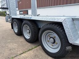 IFOR WILLIAMS GH146 Baumaschinen-Transporter