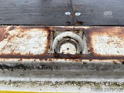 Krone Plattform 7,45m mit Steckrungen mittig