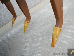 Caterpillar D7G Ex-army