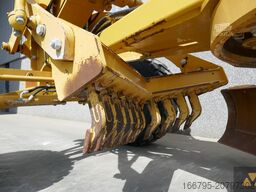 Caterpillar 12M3