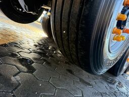 KNAPEN K200 Schubboden 92m³