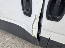 IVECO 35S16 A8 V L, mittellang & hoch, kleiner Schaden