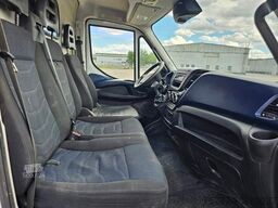 IVECO 35S16 A8 V L, mittellang & hoch, kleiner Schaden