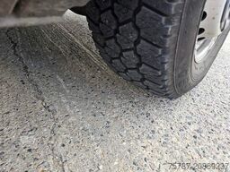 IVECO 35S16 A8 V L, mittellang & hoch, kleiner Schaden