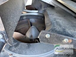 New Holland CR 9.90 RAUPE