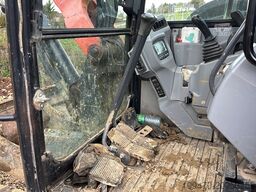 Kubota KX080-4 with 3 excavator buckets