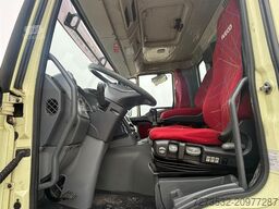 IVECO TRAKKER 260T45W 6X6