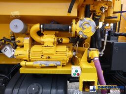 D.A.F. LF 55.220 4x2 RHD Whale vacuum tank 7.5 m3
