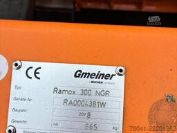 Bucher Schneepflug Ramox 300