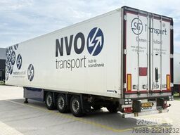 Schmitz Cargobull Tiefkühler Multitemp Doppelstock Trennwand