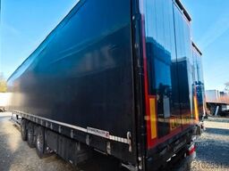 SCHWARZMÜLLER 3-Achs-Schiebeplanen-Plateausattelauflieger