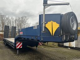 Langendorf SATUE 30/31   SATUE 30 - 9,40 m Achsschenkellenkung an der 2. und 3. Achse