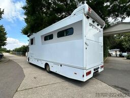 Mercedes-Benz Atego 1023 4 Pferde + Kiste Wohnung