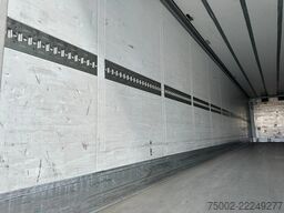 Schmitz Cargobull CARRIER VECTOR 1550 D/E / SAF DISCBRAKES / PALL...