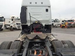 IVECO 460 S WAY NP LNG ACTIVE SPACE