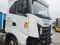 IVECO 460 S WAY NP LNG ACTIVE SPACE