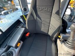 JCB Hydradig / Skid-Steer-Aufnahme / nur 375h / 2024