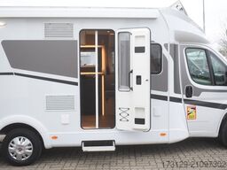 SUNLIGHT T 69 LC QUEENS&HUBBETT LUFTF. SAT+TV TRUMA E+C