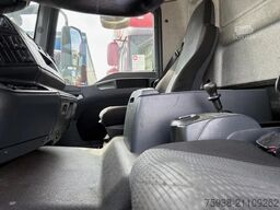MAN TGM 18.250 BL WITH PLYWOOD CLOSED BOX AND LOADI...