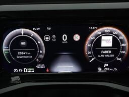 VOLKSWAGEN T7 Multivan Style eHybrid lang 4M AHK ACC Matrix