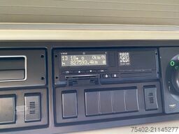 Volvo FH 13.500 Globetrotter / 6x2/4 / 2x Tank