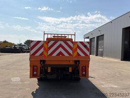 Mercedes-Benz 813 D (EX COMMUNAL / BE TRUCK / PARFAIT ETAT / ...