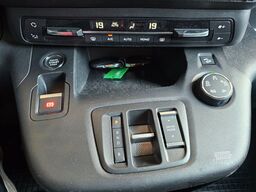 OPEL Combo-e Cargo XL 50-kWh Regalsystem Navi Kamera