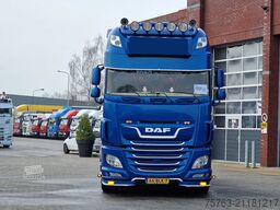 DAF XF 480 SuperSpaceCab 4x2 - Custom in- and exter...