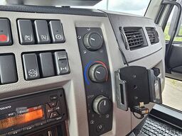 VOLVO FL 250.12 HH FLOOR LIFT AIRCO