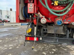 MERCEDES-BENZ 1424 Ölspurenbeseitigung und Straßenreiniger