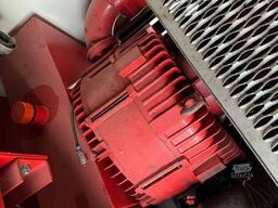 MERCEDES-BENZ 1424 Ölspurenbeseitigung und Straßenreiniger