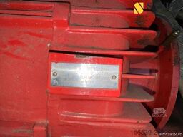 MERCEDES-BENZ 1424 Ölspurenbeseitigung und Straßenreiniger