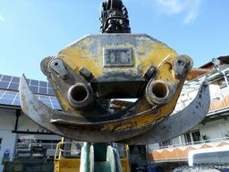 HSM 904 Forstmaschine Skidder mit Kran 8To Winde