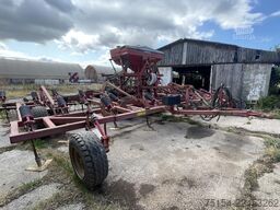 Horsch FG 7.5 mit  Accord-Sähcompactor