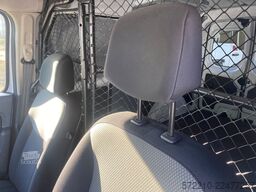 RENAULT Kangoo Rapid Maxi Extra,Navi,PDC,Kamera