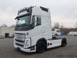 Volvo FH 500 Globe XL Retarder I-Park Cool Lampenbügel