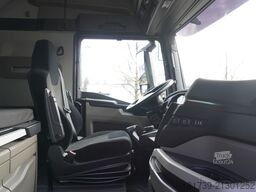 MAN TGX 28.480 6x2 / 2024 / Krone 18 EPAL