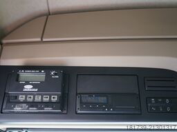 Mercedes-Benz Actros 2546 / Lecapitaine refrigerator