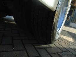 Volvo FL 14.210 + ATP/FRC + CARRIER + LIFT + EURO 6