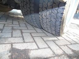Volvo FL 14.210 + ATP/FRC + CARRIER + LIFT + EURO 6