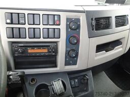 Volvo FL 240 + 12t + euro 5 + lift