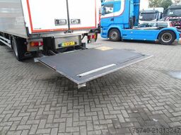 MAN TGM 18.250 + carrier supra 850 + euro 6 + lift ...