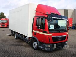 MAN TGL 8.220 + MANUAL + EURO 6 + LIFT