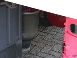 MAN TGL 8.220 + MANUAL + EURO 6 + LIFT