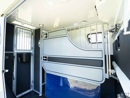 Renault Master 5Sitzplätze 3 Schlafplätze 2 Ride Team