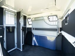 Renault Master 5Sitzplätze 3 Schlafplätze 2 Ride Team